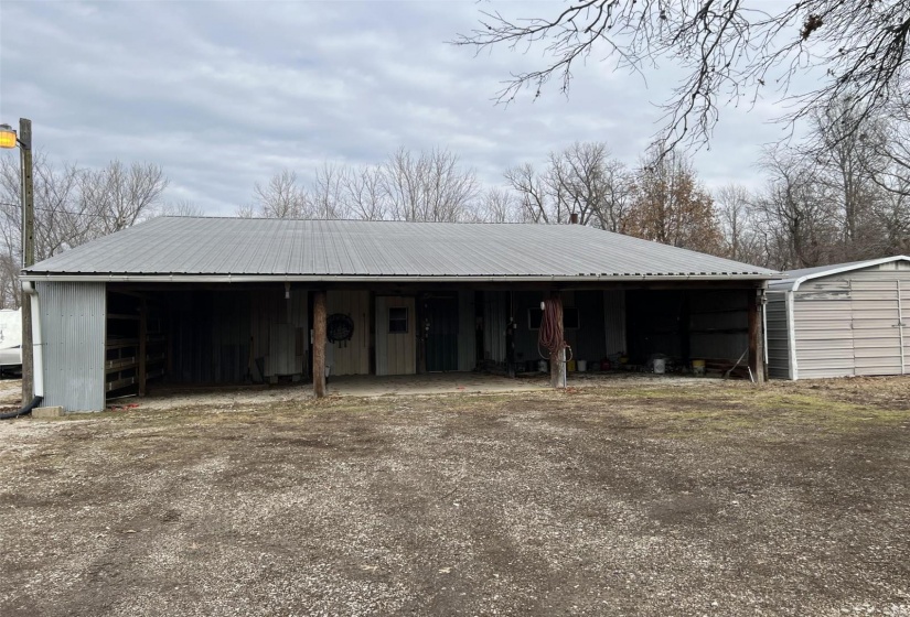 843 900 Avenue, Shobonier, Illinois 62885, 3 Bedrooms Bedrooms, 6 Rooms Rooms,1 BathroomBathrooms,Residential,For Sale,900,MAR25006787