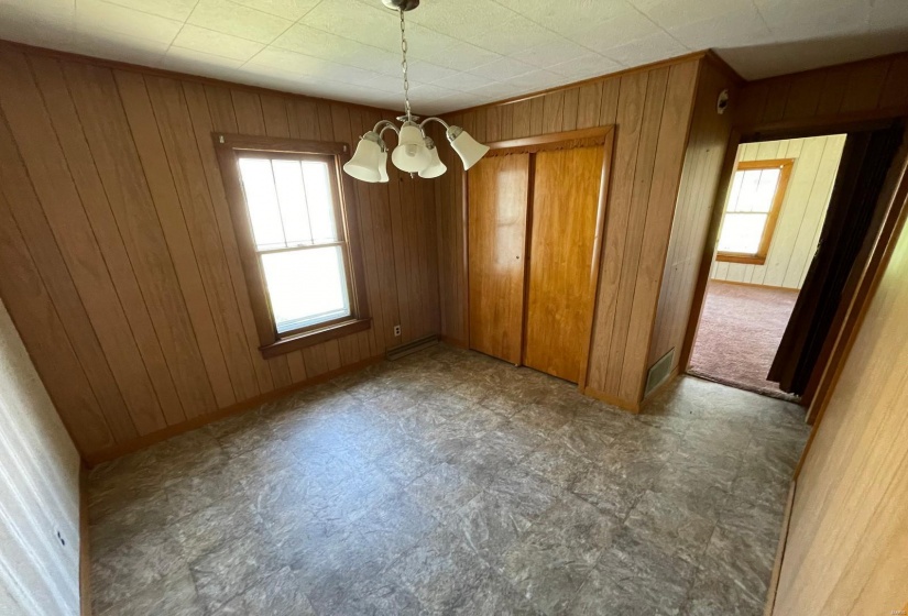 417 Moreland Street, Vandalia, Illinois 62471, 2 Bedrooms Bedrooms, 5 Rooms Rooms,1 BathroomBathrooms,Residential,For Sale,Moreland,MAR25025323