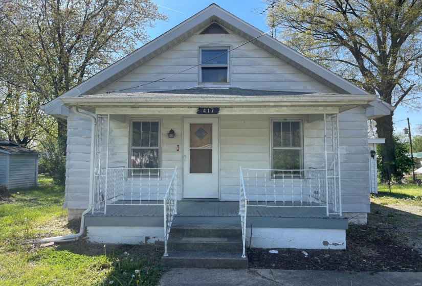 417 Moreland Street, Vandalia, Illinois 62471, 2 Bedrooms Bedrooms, 5 Rooms Rooms,1 BathroomBathrooms,Residential,For Sale,Moreland,MAR25025323