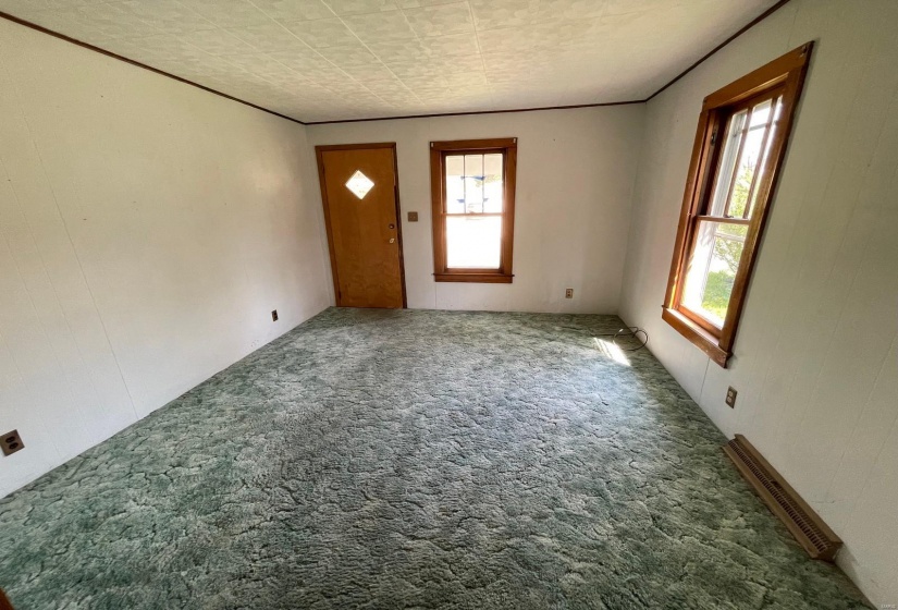 417 Moreland Street, Vandalia, Illinois 62471, 2 Bedrooms Bedrooms, 5 Rooms Rooms,1 BathroomBathrooms,Residential,For Sale,Moreland,MAR25025323