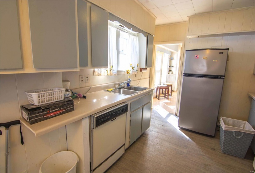 614 1st Street, Vandalia, Illinois 62471, 2 Bedrooms Bedrooms, 7 Rooms Rooms,1 BathroomBathrooms,Residential,For Sale,1st,MAR25014007