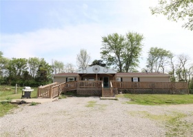 190 650 Avenue, Mulberry Grove, Illinois 62262, 3 Bedrooms Bedrooms, 10 Rooms Rooms,2 BathroomsBathrooms,Residential,For Sale,650,MAR25027118